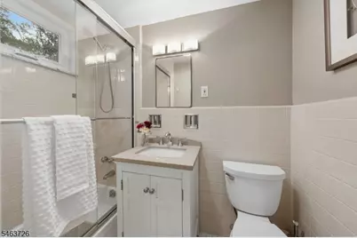 373 Plymouth Rd, Union Township, NJ 07083 - Photo 19