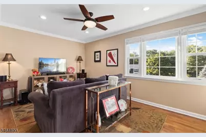 13 Larch Dr, Chester, NJ 07930 - Photo 33