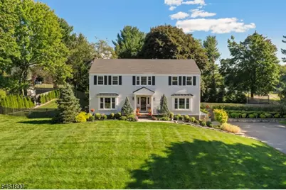 13 Larch Dr, Chester, NJ 07930 - Photo 3