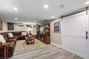 13 Larch Dr, Chester, NJ 07930 - Photo 9