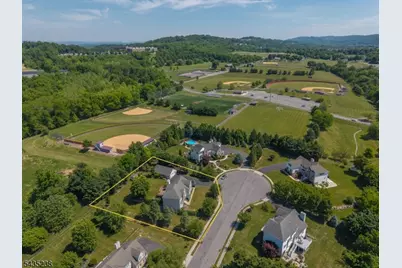 413 N Prospect St, Lopatcong Township, NJ 08865 - Photo 47