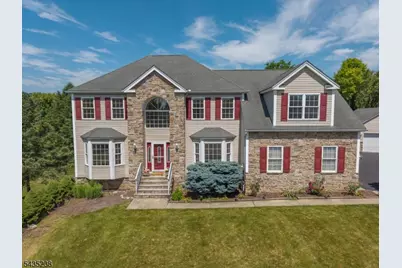 413 N Prospect St, Lopatcong Township, NJ 08865 - Photo 3