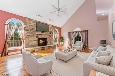 413 N Prospect St, Lopatcong Township, NJ 08865 - Photo 15