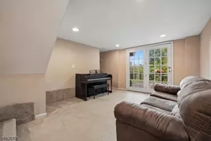 21 Midland Dr, Morris Township, NJ 07960 - Photo 19