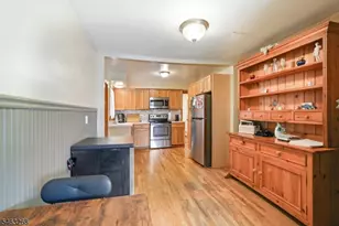 933 McCandless Pl, Linden, NJ 07036 - Photo 9