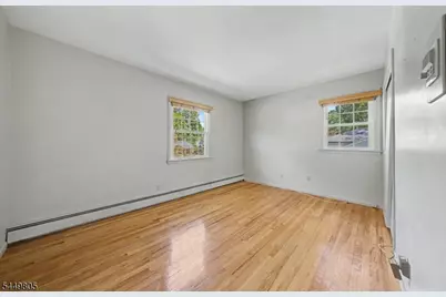 34 Cavell Pl, West Caldwell, NJ 07006 - Photo 23