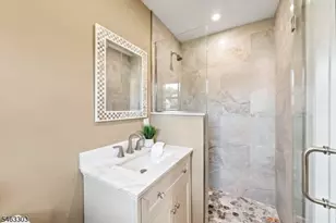 22 Marguerite Ln, Montville Township, NJ 07082 - Photo 15