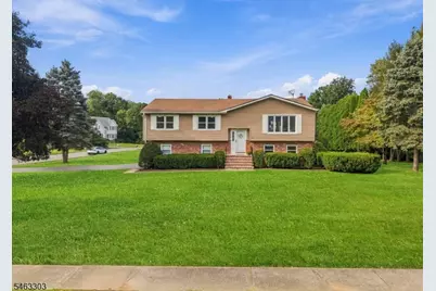 22 Marguerite Ln, Montville Township, NJ 07082 - Photo 1