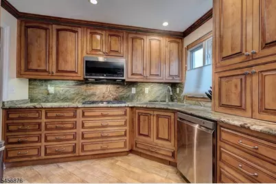 45 Mullarkey Dr, West Orange Township, NJ 07052 - Photo 7