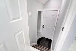 37 Philip Pl, Irvington, NJ 07111 - Photo 19