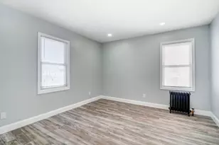 37 Philip Pl, Irvington, NJ 07111 - Photo 11