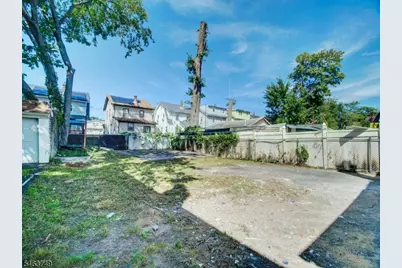 37 Philip Pl, Irvington, NJ 07111 - Photo 21