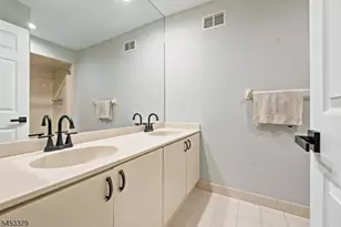 2 Parkside Terrace, Woodland Park, NJ 07424 - Photo 21