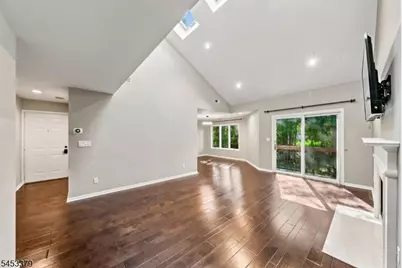 2 Parkside Ter #2A, Woodland Park, NJ 07424 - Photo 9