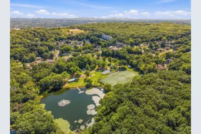 2 Parkside Ter #2A, Woodland Park, NJ 07424 - Photo 47