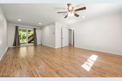 36 S Cherry Rd, Jefferson Township, NJ 07849 - Photo 11
