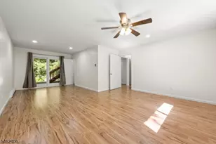 36 S Cherry Rd, Jefferson Township, NJ 07849 - Photo 11