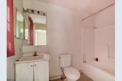 134 S Grove St, East Orange, NJ 07018 - Photo 17