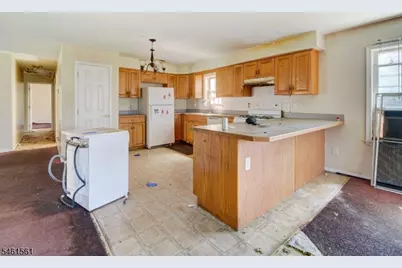 134 S Grove St, East Orange, NJ 07018 - Photo 5