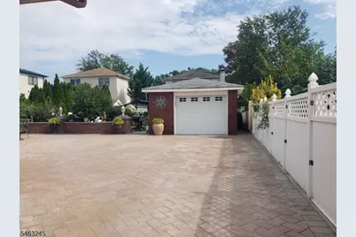 111 W Munsell Ave, Linden, NJ 07036 - Photo 3
