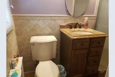 111 W Munsell Ave, Linden, NJ 07036 - Photo 29