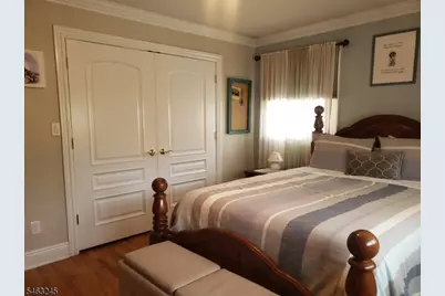 111 W Munsell Ave, Linden, NJ 07036 - Photo 19