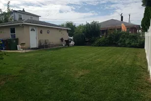 111 W Munsell Ave, Linden, NJ 07036 - Photo 9