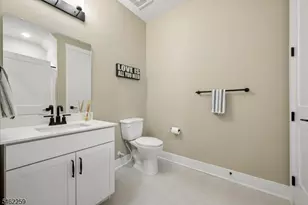 161 Jasmine Dr, Warren Township, NJ 07059 - Photo 27