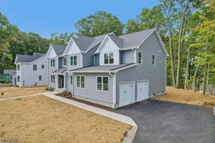 6 Chamberlain Ln, Mount Olive, NJ 07828 - Photo 41