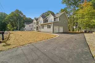 6 Chamberlain Ln, Mount Olive, NJ 07828 - Photo 47