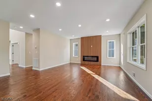 6 Chamberlain Ln, Mount Olive, NJ 07828 - Photo 7