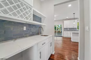 6 Chamberlain Ln, Mount Olive, NJ 07828 - Photo 13