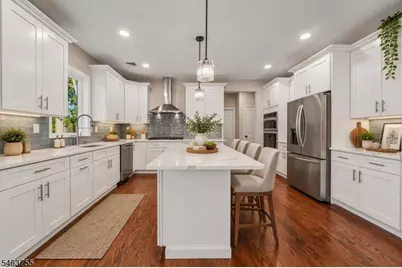 6 Chamberlain Ln, Mount Olive, NJ 07828 - Photo 11