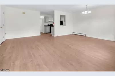65 Montgomery, Irvington, NJ 07111 - Photo 3