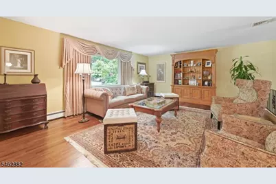 33 Celtic Way, Parsippany, NJ 07054 - Photo 9