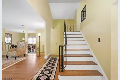 33 Celtic Way, Parsippany, NJ 07054 - Photo 3