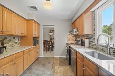 33 Celtic Way, Parsippany, NJ 07054 - Photo 13