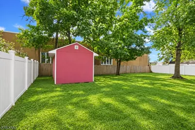 825 Bishop St, Union Township, NJ 07083 - Photo 9