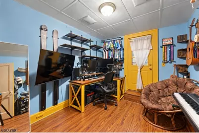 142 Knapp Ave, Clifton, NJ 07011 - Photo 9
