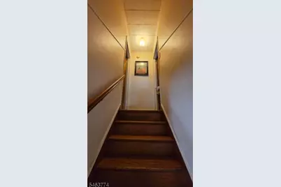 823 Mack Pl, Linden, NJ 07036 - Photo 15