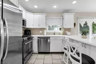79 Lopez Rd, Cedar Grove, NJ 07009 - Photo 15