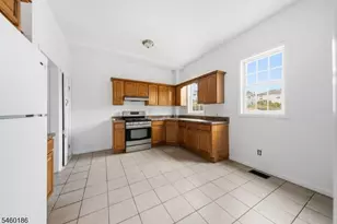 565 Madison Ave, Elizabeth, NJ 07201 - Photo 15