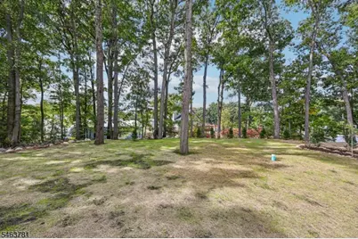8 Chamberlain Ln, Mount Olive, NJ 07828 - Photo 41