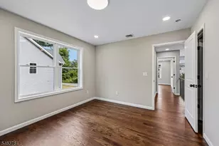 8 Chamberlain Ln, Mount Olive, NJ 07828 - Photo 33