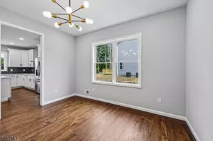 8 Chamberlain Ln, Mount Olive, NJ 07828 - Photo 13