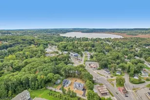 8 Chamberlain Ln, Mount Olive, NJ 07828 - Photo 45