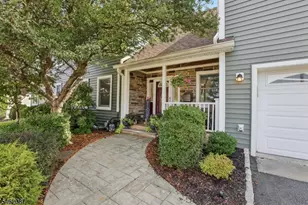 36 Everett Dr, Randolph Township, NJ 07869 - Photo 3