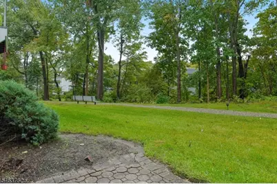 171 Terrace Dr, Chatham Township, NJ 07928 - Photo 19