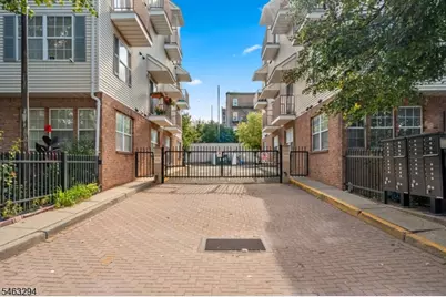 76 Union St #1A, Newark, NJ 07105 - Photo 23