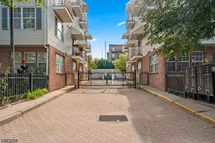 76 Union St, Newark, NJ 07105 - Photo 23
